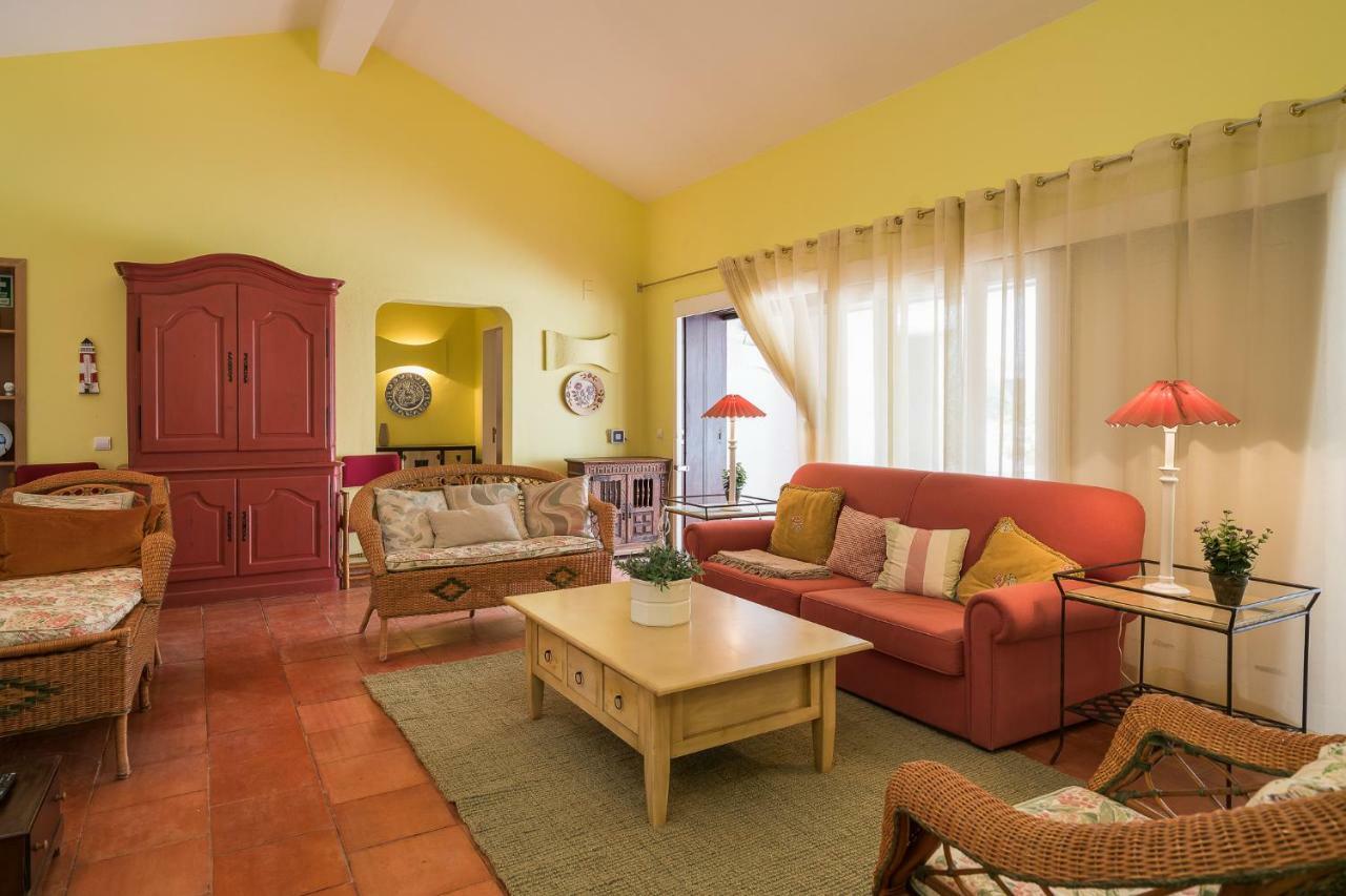 Bmyguest - Falesia Beach Villa อัลบูเฟรา ภายนอก รูปภาพ